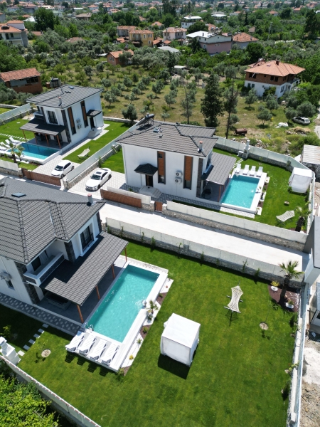 Villa Aura